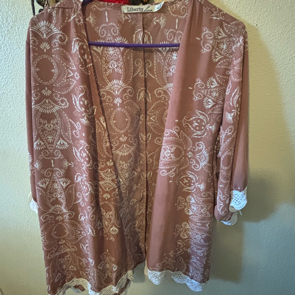 Liberty Floral Lace Kimono in Tan